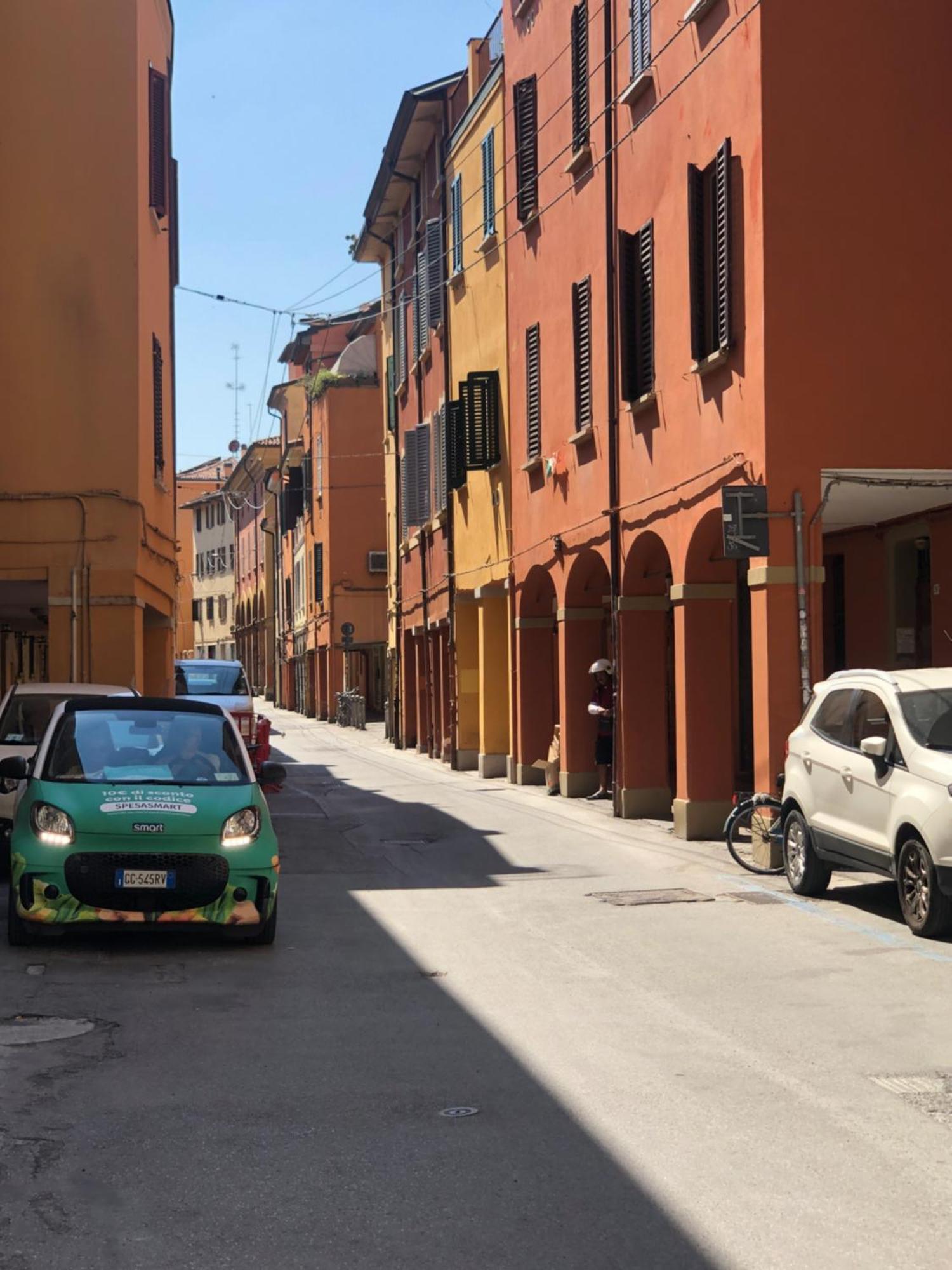 Appartamento House Apartment Tabe Centro بولونيا المظهر الخارجي الصورة