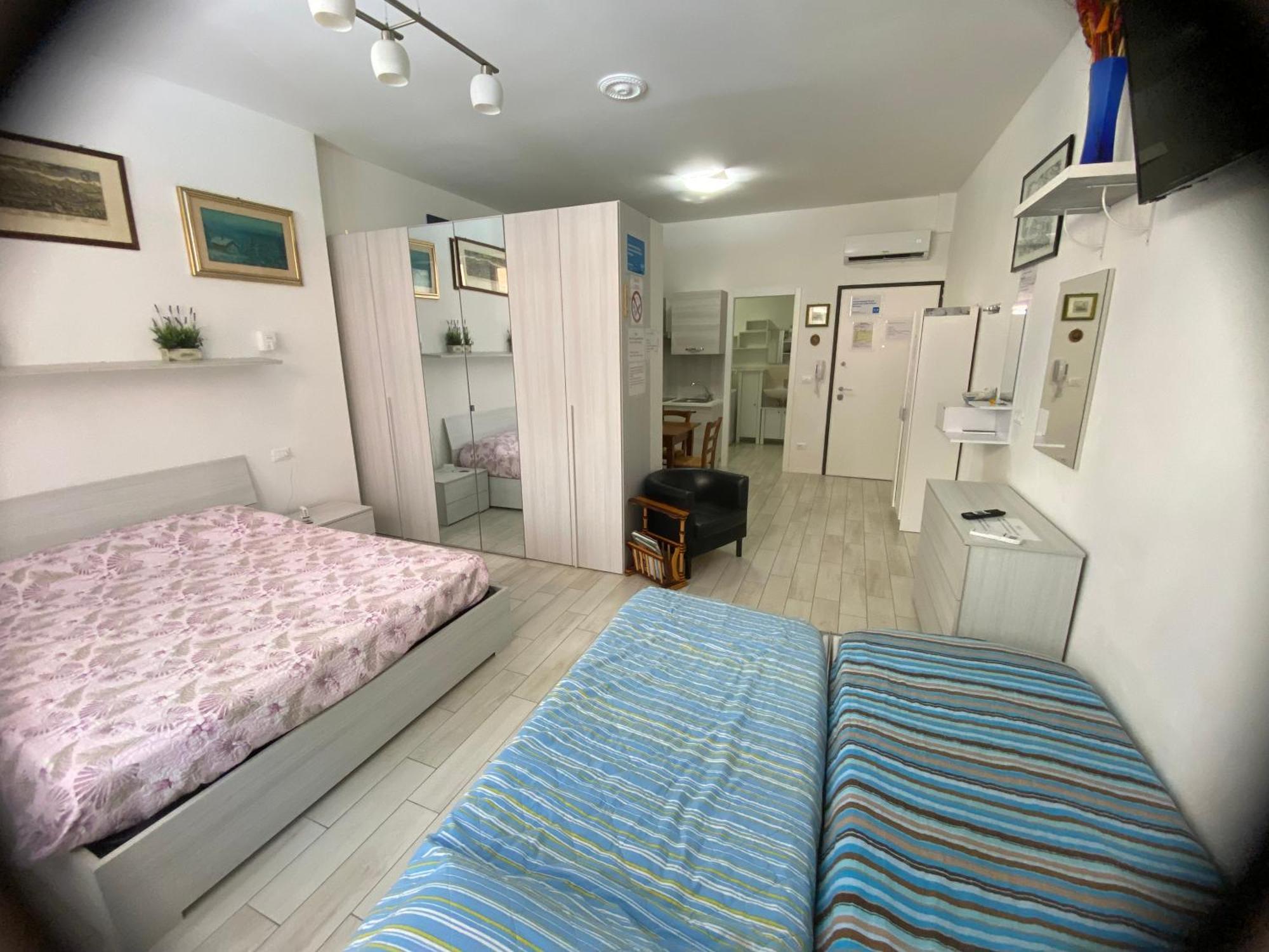 Appartamento House Apartment Tabe Centro بولونيا المظهر الخارجي الصورة