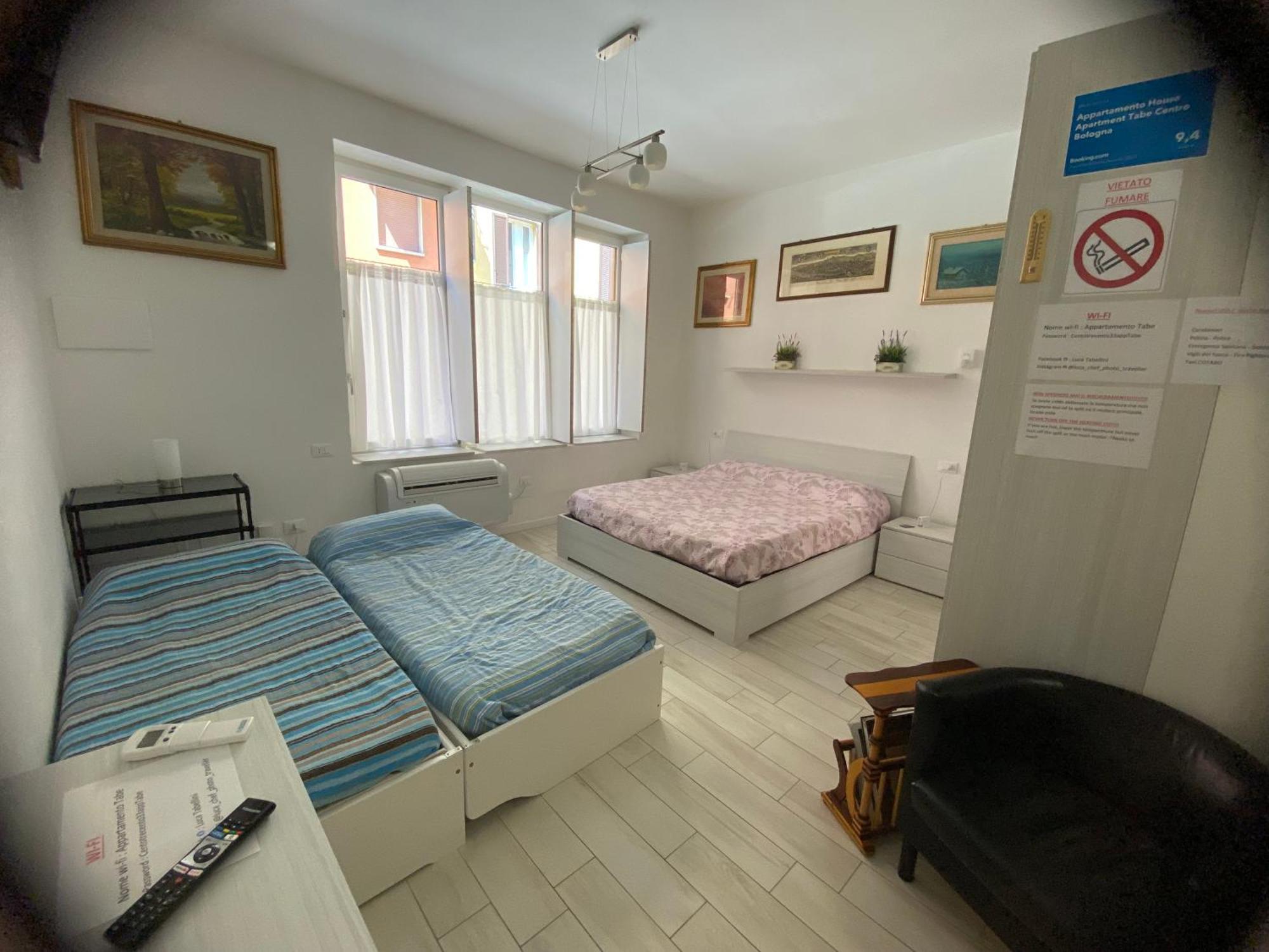 Appartamento House Apartment Tabe Centro بولونيا المظهر الخارجي الصورة